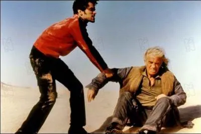 J. P Belmondo : ses Films. Durant le rveillon de l'an 2000. Arthur (R. Duris) se retrouve transporter dans le futur, o il rencontre un vieil homme Ako ( Belmondo) qui n'est qu'autre que son fils.