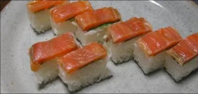 Sushi press :