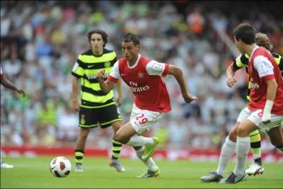 Marouane Chamakh, remplaant  Arsenal va devoir s'imposer lors de cette CAN. Avec quel pays va-t-il montrer son talent ?