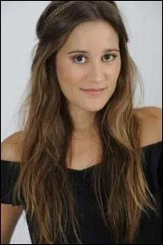  quelle comdie musicale franaise appartient MAEVA MELINE ?