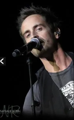  quelle comdie musicale franaise appartient RODRIGUE JANOIS ?