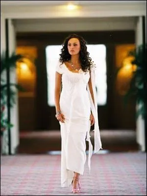  quelle comdie musicale franaise appartient LAURA PRESGURVIC ?