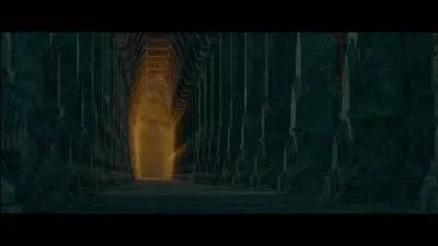 Dans les profondeurs de quel sommet peut-on trouver une partie des mines de la Moria ?