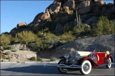 Peu connue, j'adore la ligne de Model J de 1928, c'est une...