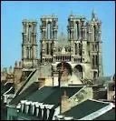 Les habitants de Laon ( 02 ) portent le nom de ...