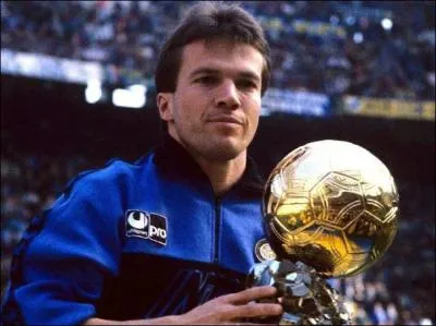 En 1990, quel joueur allemand, milieu de l'Inter Milan a remport le Ballon d'Or ?