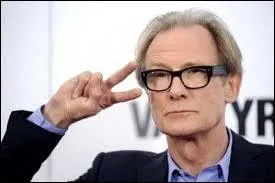 Voil� un Bill tr�s anglais : l'acteur Bill Nighy a �t� particuli�rement remarqu� et appr�ci� dans Love actually, o� il joue ?
