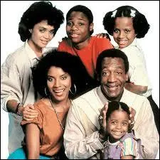 Voil� un Bill p�dagogue et dr�le : la famille Huxtable, Cliff, Claire et les enfants, de la s�rie The Cosby Show, du grand Bill Cosby ! Vous souvenez-vous du pr�nom de l'adorable petite derni�re ?