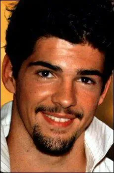 Qui est ce chanteur ?