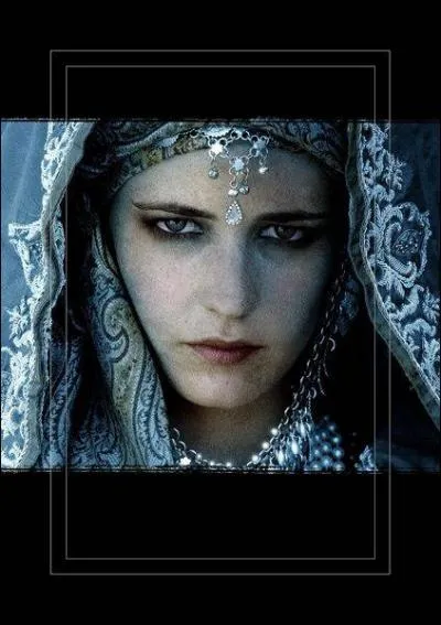 Je suis franaise et je joue la sorcire Serafina Pekkala dans le film 'A la Croise des Mondes', mais aussi Morgane dans la srie 'Camelot' ; dans 'Kingdom of Heaven' j'incarne Sybille, qui suis-je ?