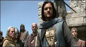 L'arme de Guy tant anantie, Balian prend le contrle et veille  la dfense de Jrusalem, que lui conseille l'vque ?