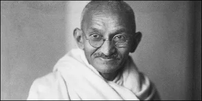 Comment est mort Gandhi ?