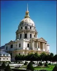 Lequel de ces grands militaires n'est pas inhum aux Invalides ?