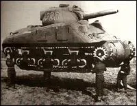 Quel est le nom de code des oprations de dsinformation et d'intoxication menes par les Allis dans le but de cacher aux Allemands que le lieu du dbarquement serait la Normandie ?