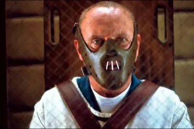 Qui est sous ce masque ?