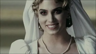 Cette personne est :