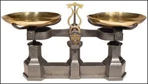 Comment s'appelle cette balance (photo), invente par Gilles Personne au XVIIe sicle ?