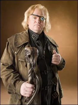 Quelle rumeur court  propos de ce professeur ?