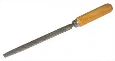 Passons à une autre étape. Avec quoi allons-nous chanter le refrain "Râpons, râpons, petit patapon" ?