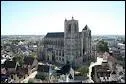 Je quitte la Corse pour le Centre pour visiter la ville de Bourges ( 18 ) o les habitants portent le nom de ...