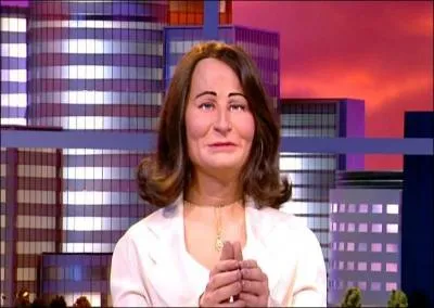 Qui fut battu aux primaires socialistes avec presque 7 % des voix ?