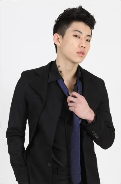 Dans quelle ville est-il n ?