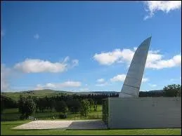 Pour quelle ville, Philippe Starck a-t-il cr cette oeuvre affte ?