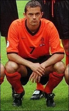 101 slections en orange et quadruple champion des Pays Bas, il s'agit de ... .