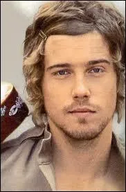 Qui est ce chanteur ?