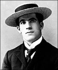 Le sportif James Corbett, surnomm� Gentleman Jim, s'illustrait dans quel sport ?