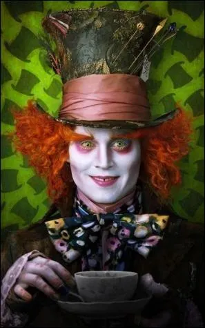 Qui joue le rle du chapelier fou ?