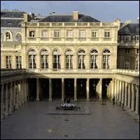 Qui valide les signatures ncessaires aux candidats de l'lection prsidentielle ?