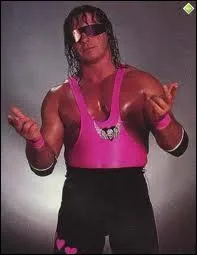 Qui se faisait appeler 'The Hitman' ?