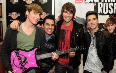 Quelle mre les a accompagn  Hollywood ?