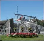 Les rsidents de la ville d'Andrzieux-Bouthon ( 42 ) portent le nom d'Andrziens-Bouthonnais et Andrziens-Bouhtonnaises.