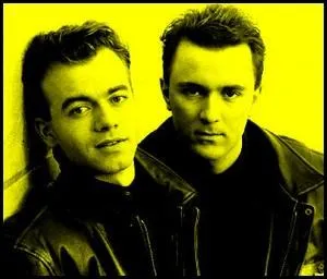 ''Alors je cherche et je trouverai 
Cette fille qui me manque tant 
Alors je cherche et je trouverai 
Cette fille qui me tente tant... Qui me tente tant ! '' 
Ces paroles sont de...