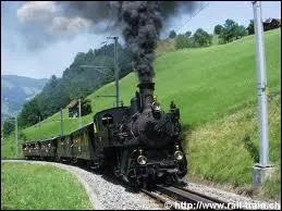 Combien de fois sifflera le train (en passant) ?