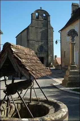 Comment s'appelle l'glise, demeure de Bonnal, l'un des bienfaiteurs de Jacquou ?