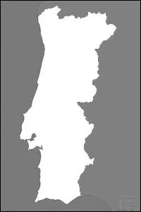 Quel est le nom de ce pays ibrique auquel appartiennent les Aores ?