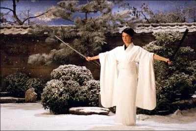 Comment la Marie tue-t-elle celle-ci ?