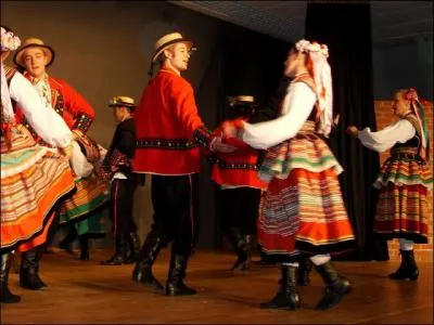 A quel compositeur du XIXe sicle doit-on une srie de 16 Polonaises, dont la plus connue est sans doute la 'Militaire' ?