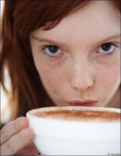 Pour se dsaltrer en t, il est conseill de boire chaud.