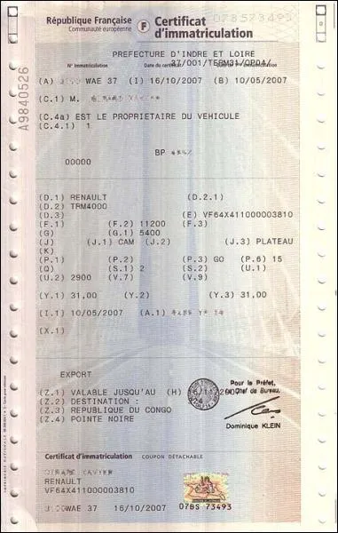 Le certificat d'immatriculation est aussi appelé ...
