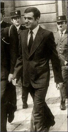 Accus de plusieurs braquages  main arme puis d'un double meurtre pour lequel les charges sont insuffisantes, cet homme sera condamn  12 ans de rclusion criminelle. De qui s'agit-il ?