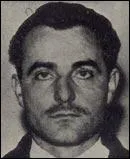 Ce criminel fut condamn  mort aprs une tentative d'vasion ayant fait deux morts, malgr les doutes pesant sur sa culpabilit. De qui s'agit-il ?