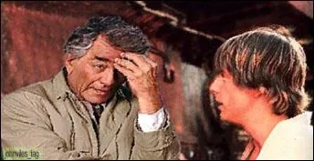 Qui s'adresse  Luke Skywalker sur cette image ?