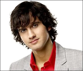 Saison 3 : O le pre de Navid s'est-il enfuit ?