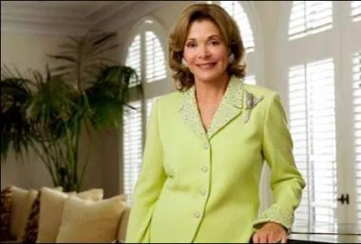 Saison 1 : De quoi 'souffre' la grand-mre de Dixon et d'Annie ?