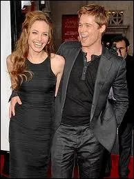 Angelina Jolie et Brad Pitt vivent ensemble depuis...