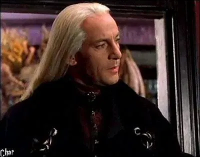 Comment s'appelle sa belle-fille ?